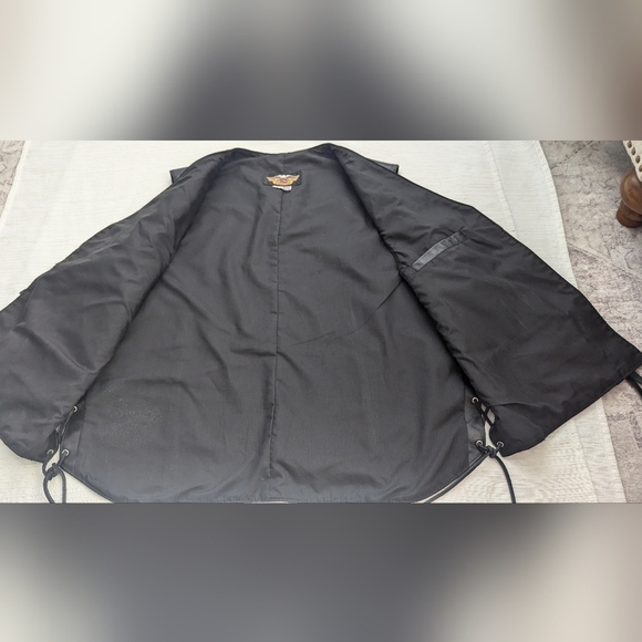 Vintage Harley Davidson Leather Fringed Concho Chain Vest Motorcycle Biker Sz XL - Picture 9 of 15